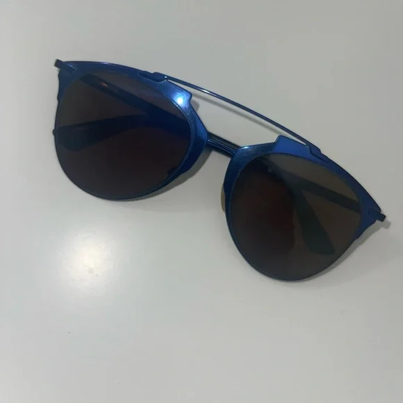 Christian Dior - Navy Blue Round Unisex Sunglasses Christian Dior Round Tinted Sunglasses - Blue Sunglasses  main image 2